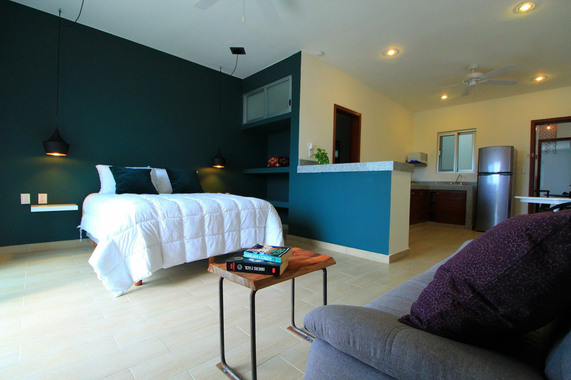 Mora & By Kalma Apartahotel