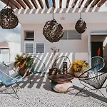 Mora Suites & Apartments By Kalma
